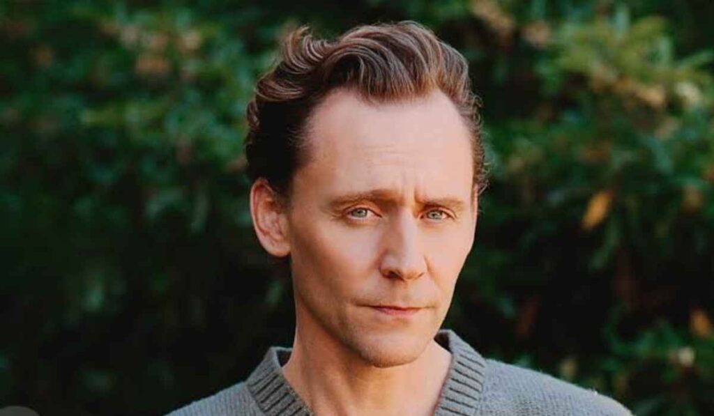 Tom Hiddleston