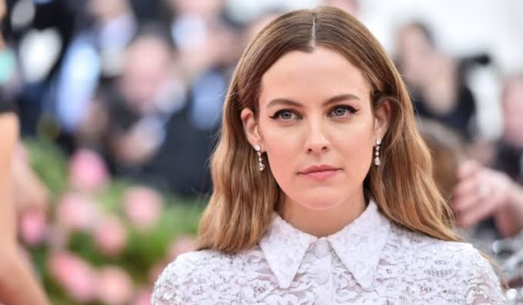 Riley Keough
